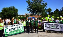 İzmir’in Sağlıklı Yaşam Hareketi Selçuk’ta sürdü: Öğrenciler bağımlılığa karşı yürüdü