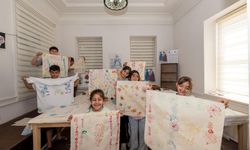 Basmane’de 100 yıllık kalıplar çocukların ellerinde yeniden hayat buldu