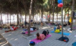 Karşıyaka’da ücretsiz sabah sporuna yoğun ilgi