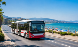 İzmir’de arabasız deniz keyfi: ESHOT ve İZBAN ile gidilen İzmir plajları