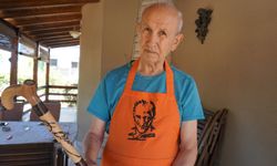 Emekli eğitimci, unutulmaya yüz tutan bastonculuk zanaatını İzmir'de yaşatıyor