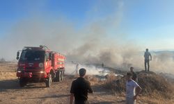 Aliağa’da yükselen alevlere havadan ve karadan müdahale