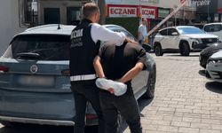 İzmir'de oto galeriye silahlı saldırıda 2 tutuklama