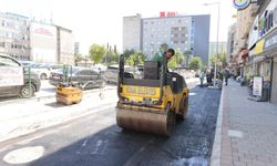 Alsancak’ın çehresi değişiyor: Sokaklar tek tek yenileniyor
