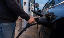 Türkiye'de elektrikli araç piyasası güçlendi: Araç şarjında tüketim ilk yarıda yüzde 153,5 arttı