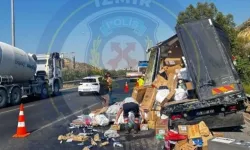 Bayraklı Tünelleri Onur Mahallesi ayrımında kaza: Trafik 1,5 kilometre uzadı