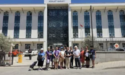 İzmir'de hayvan hakları savunucularından GÜSODER hakkında suç duyurusu