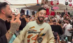 Mahmut Orhan'dan İzmir'de sürpriz performans: Semt pazarını festival alanına çevirdi