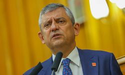 Özgür Özel'den yeni parti iddialarına ilişkin açıklama: "Genel kabul gören isim belli, logo çalışılıyor"