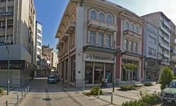 İzmir'de silahlı saldırı: Kaçmaya çalışan saldırganı trafik polisi yakaladı