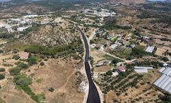Urla'da yol seferberliği sürüyor: Çalışmalar dört mahallede devam ediyor