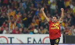 Göztepe kaptanı İsmail Köybaşı futbolu bıraktı