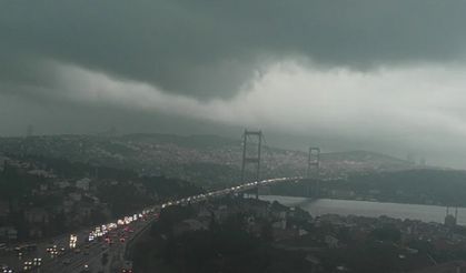 Marmara'da sağanak yağış felaketi! İstanbul ve Bursa'da hayat felç oldu