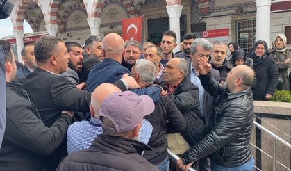 İstanbul'da dehşet anları kamerada! Müezzini feci şekilde darp ettiler