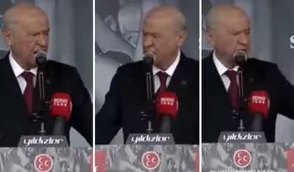 Devlet Bahçeli 'İki Keklik' türküsünün sözlerini karıştırdığı anlar sosyal medyayı yıktı