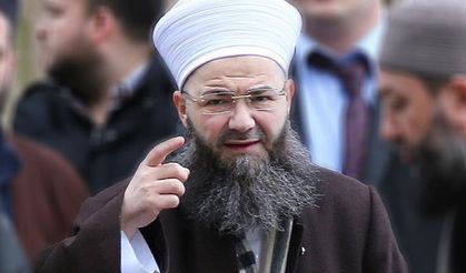 Cübbeli Ahmet, Araplarla ilgili Hadis olduğunu açıkladı: 'Arabı sevmek imandır'