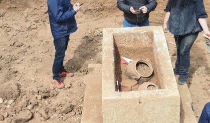 Afyonkarahisar'da küplerin içinden insan kemikleri çıktı!