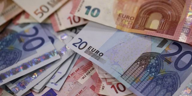 Euroda tüm zamanların rekoru kırıldı! 23 Mart dolar ve euro kuru