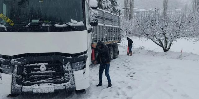 O şehirden şaşırtan kar görüntüleri!