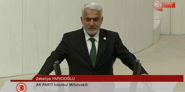 'Türk' kelimesinden rahatsız denmişti: Zekeriya Yapıcıoğlu'nun yemin ettiği anlar...