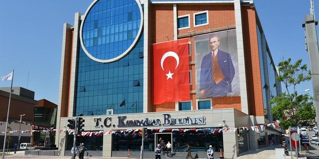 Karabağlar Belediyesi’nin yeni web sitesi hizmete açıldı
