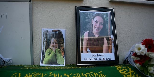 Oyuncu Ece İrtem Kuşadası’nda son yolculuğuna uğurlandı