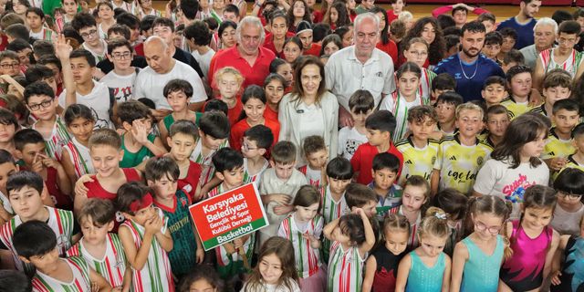 Karşıyaka’da Kış Spor Okulları sezonu törenle tamamladı