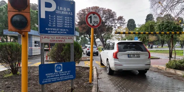 İzmir’de ücretsiz otoparklar nerede? İlçe ilçe park rehberi