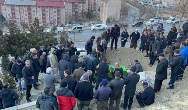 Hakkari'de vahşet! Boğazı kesilmiş halde bulundu!