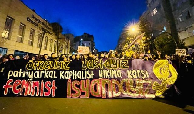 21. Feminist Gece Yürüyüşü'nde bomba sloganlar!