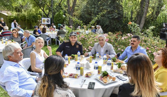 ABB'den dünya Alzheimer günü farkındalık etkinliği