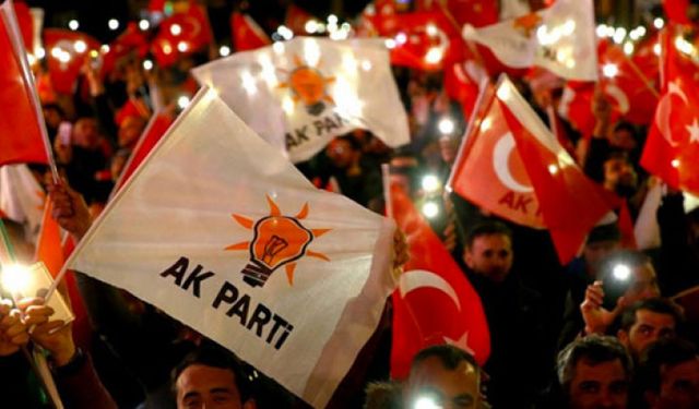 AKP'de seçim koordinasyon merkezlerinin erken kurulması kararı alındı