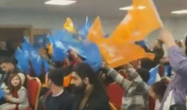 AK Parti'den çocuk üye skandalı! Sosyal medyadan tepki yağdı