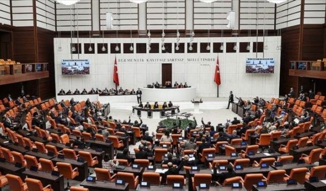 AKP'li Elitaş açıkladı! Bu tarihe kadar TBMM ara verme kararı aldı...