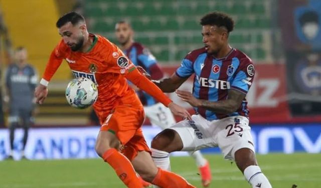 Alanyaspor Trabzonspor'u bozguna uğrattı