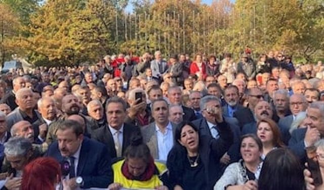 Alevi derneklerden ortak açıklama: 'Torba yasa değil, eşit yurttaşlık istiyoruz'