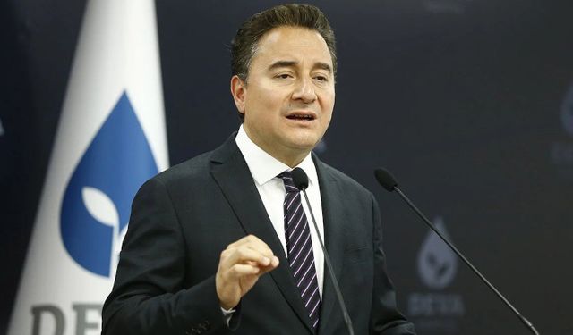 Ali Babacan canlı yayında açıkladı: Laf dinlemiyor diye görevden alındı