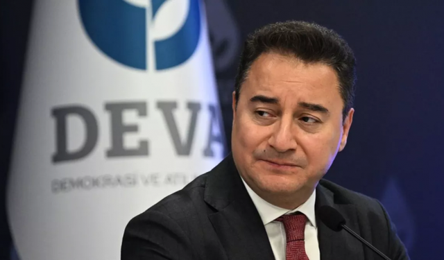 Ali Babacan'dan iktidara twitter tepkisi!