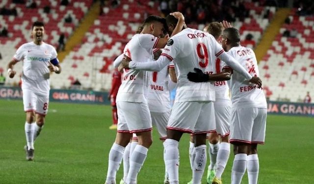 Antalyaspor, Sivasspor’u evinde mağlup etti: 0-2