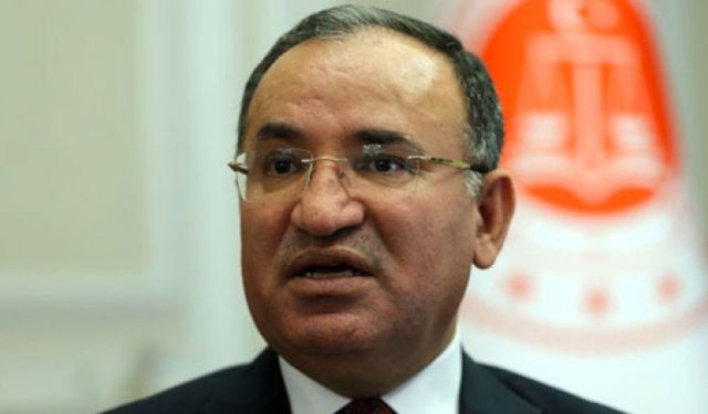 Bakan Bekir Bozdağ ayrıntıları açıkladı: Bir kadın 40 dakika bankta oturdu