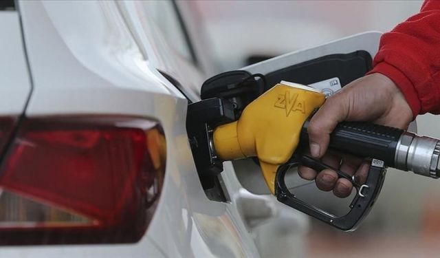 Benzine bu gece yarısı indirim geliyor! 27 Mart 2023 benzin, motorin fiyatları ne kadar?