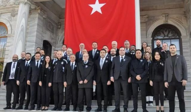 Beşiktaş, Atatürk'ü Dolmabahçe'de andı