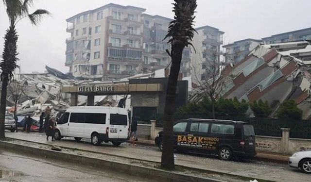 Binaları kağıt gibi yıkılan müteahhitin pişkin sözleri: 'Bana binayı soramazsınız'