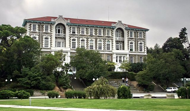 Boğaziçi Üniversitesi davasında 335 yıl hapis istemi: Rektörün yolunu kesmişlerdi