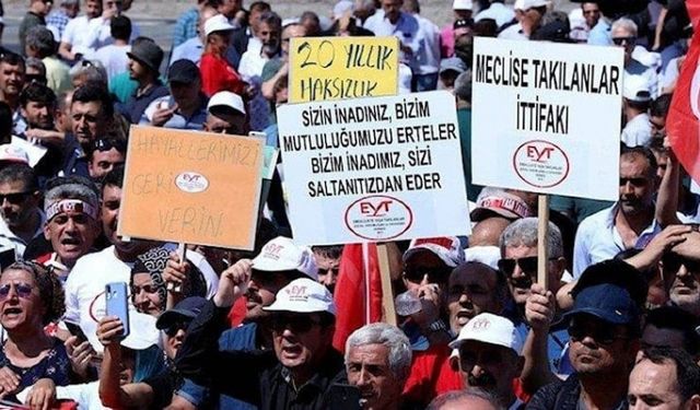 CHP’den EYT açıklaması! 'Şart sunulmadan emekli edilmesi gerekir'