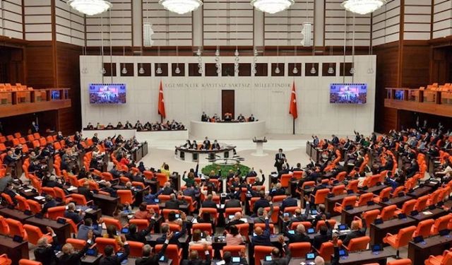 CHP'nin önergesi bir kez daha AKP ve MHP oylarıyla reddedildi