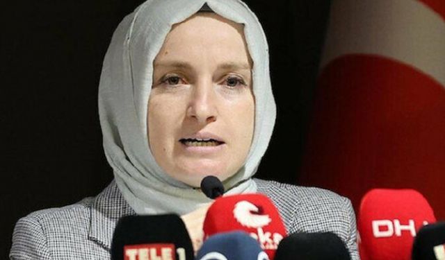 CHPli Fatma Yavuz'dan FETÖ'cü Hakan Şükür'e teşekkür!