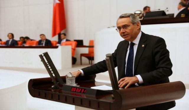 CHPli Rafet Zeybek'ten KPSS hakkında açıklama! AKP vasatlığın iktidarıdır