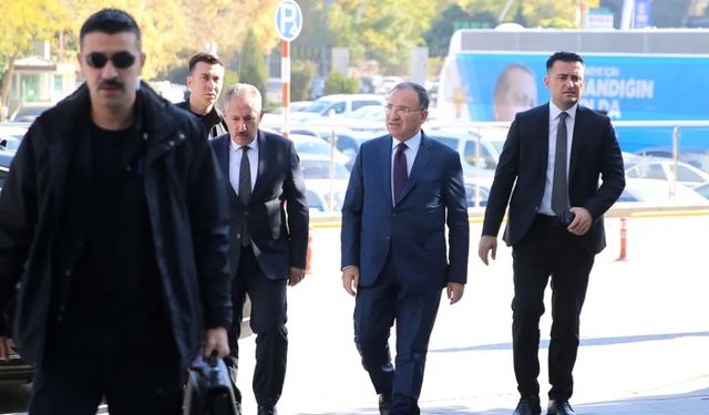 Cumhurbaşkanı Erdoğan AK Parti milletvekilleriyle bir araya geldi