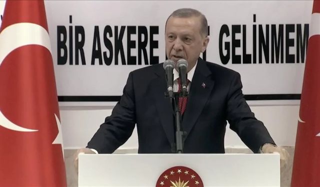 Cumhurbaşkanı Erdoğan askerler ile iftar programında